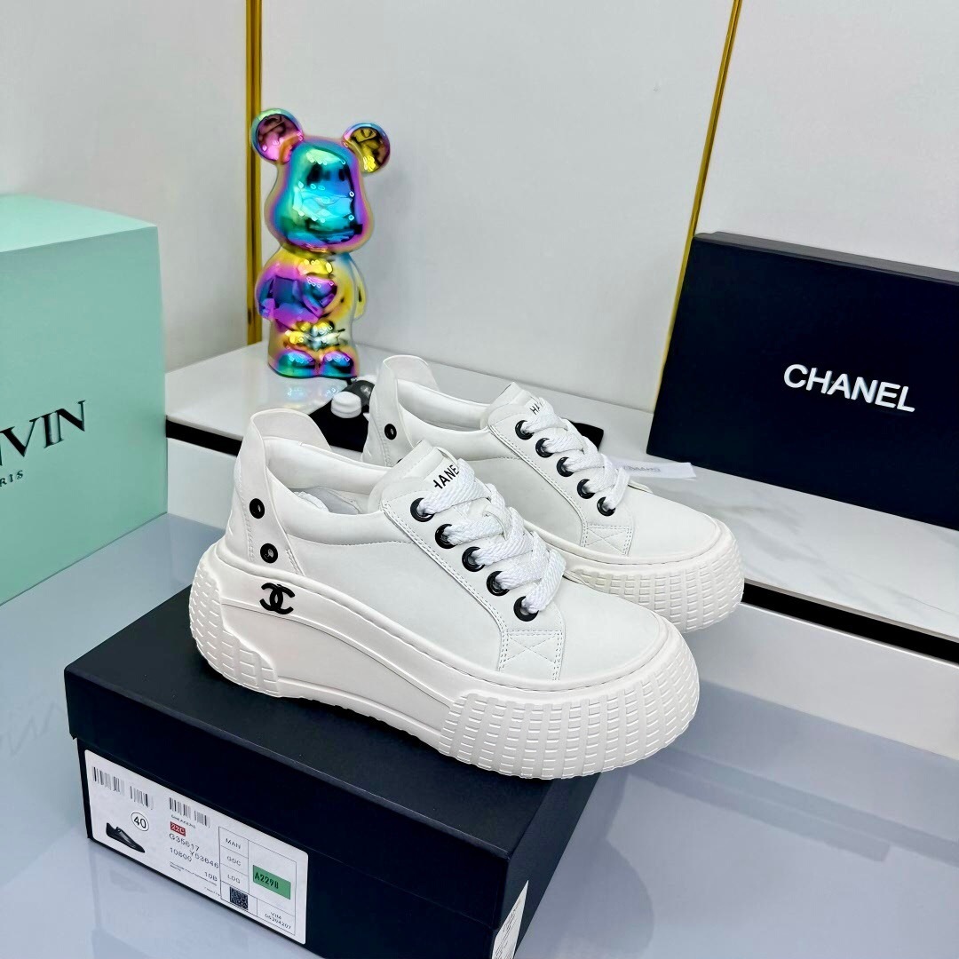 Chanel 2025 SS Panda Loafers Casual Sports Shoes - LY00330