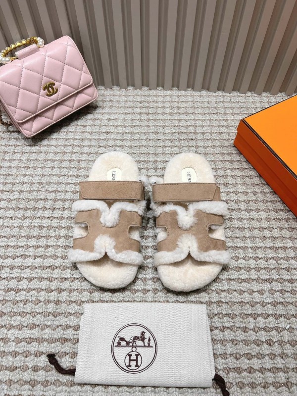 H Sandals 2025 Spring Summer Collection Lightweight Comfort Flip Flops - LY00280