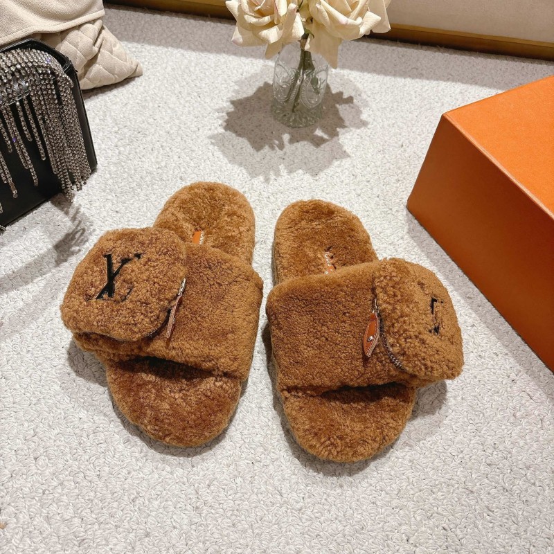 L Brand New Wool Slippers Comfortable Lazy Home Shoes - LY00260