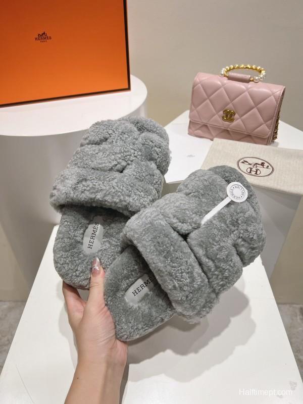 H Love Erjiu Full Wool Slippers with Wavy Fur Design - LY00270