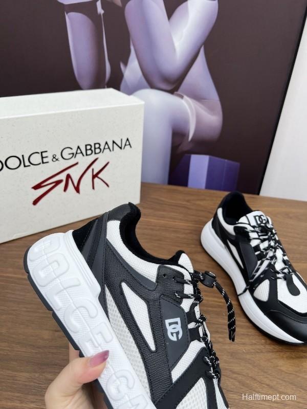 Dolce & Gabbana 2025 SS Casual Shoes with Exaggerated Fashion Style - AS00320