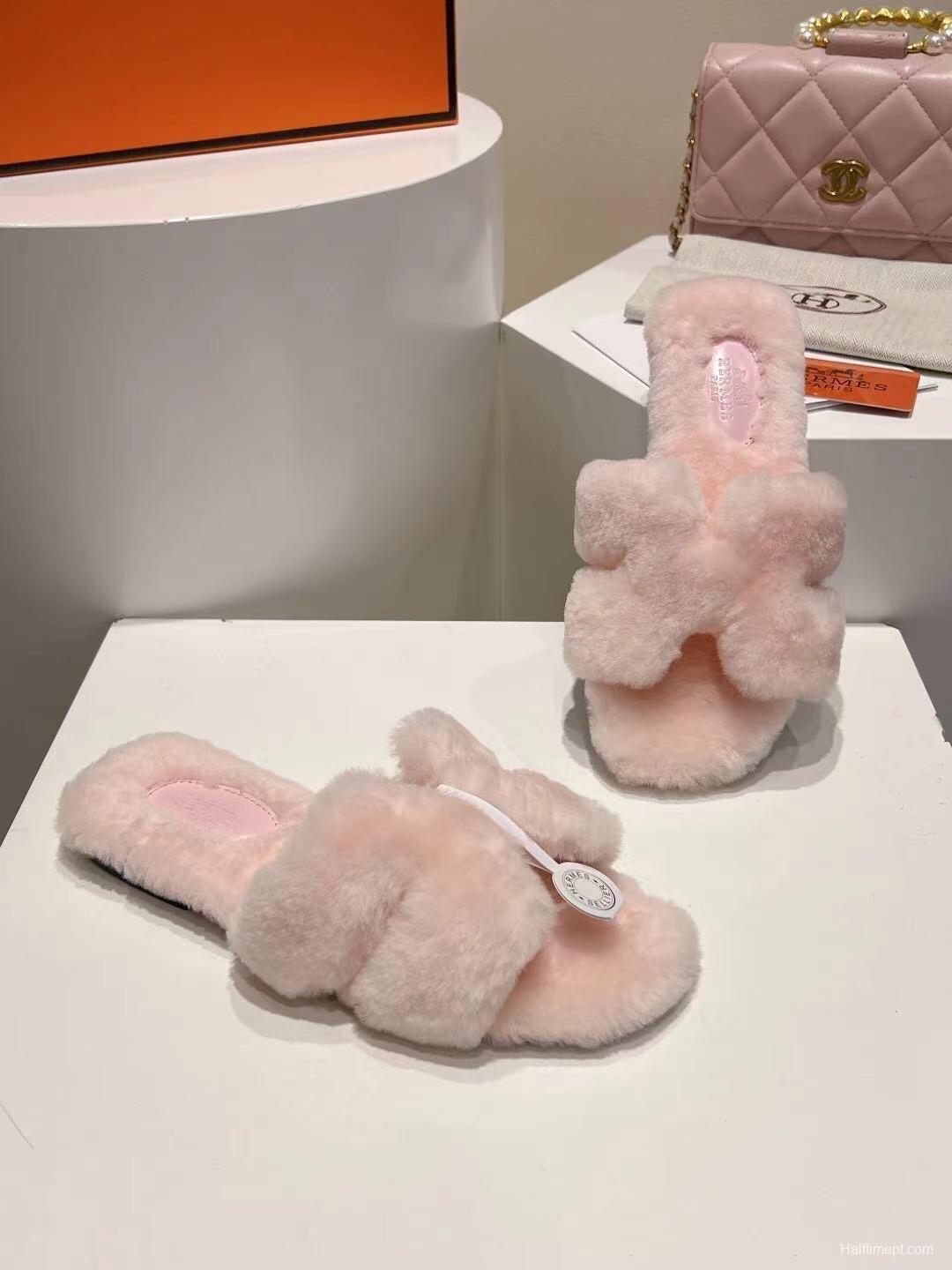 Hermès 2025 SS Love Slippers Flat Wool Slippers - LY00240
