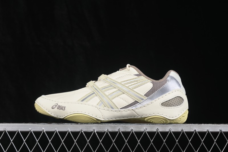 Asics HyperSync Retro Lightweight Breathable Thin-Sole Tennis Shoes - 1203A879-250