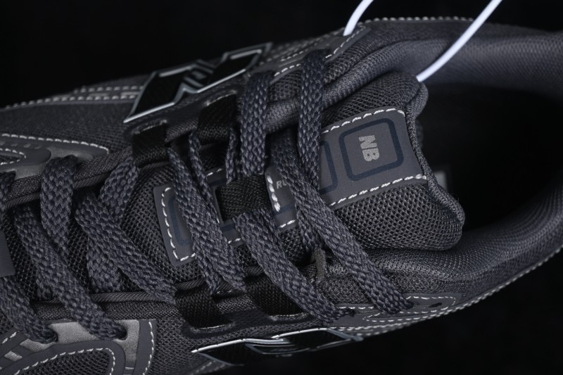 New Balance 1906 Retro Running Shoes with T-Beam Arch Support and Abzorb Cushioning - U1906591