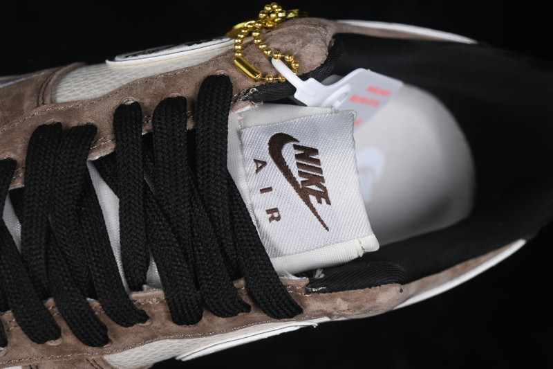 Nike Air Force 1 '07 Low Collaboration Skateboarding Shoes with Full-Length Air Cushion - WY0655-101