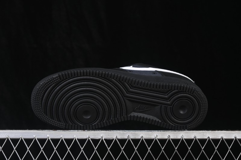 Nike Air Force 1 '07 Low Casual Sneakers with Full-Length Air Cushion - IR0952-001
