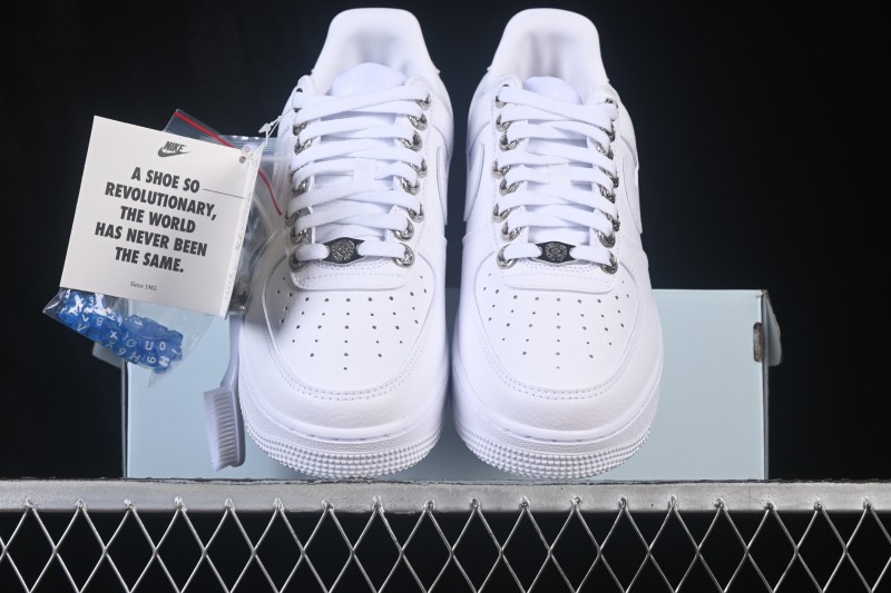 Nike Air Force 1 '07 Low Basketball Shoes with Full-Length Air Cushion - CZ8065-100