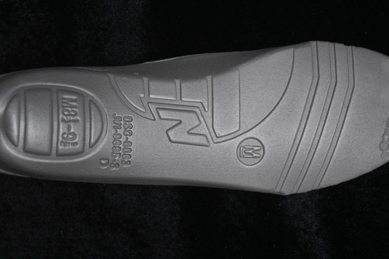 New Balance 1906 Retro Running Shoes with Breathable Mesh and Cushioning - U1906ROE
