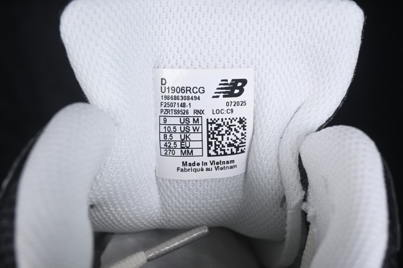 New Balance 1906 Retro Running Shoes with Premium Suede and Mesh Upper - U1906RCG