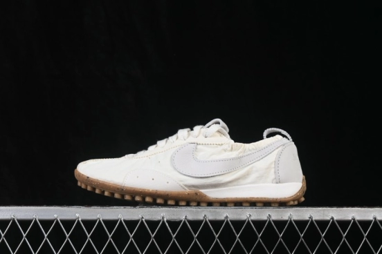 Jacquemus x Nike Moon Shoe SP Low-Top Lifestyle Sneakers - HV8547-002