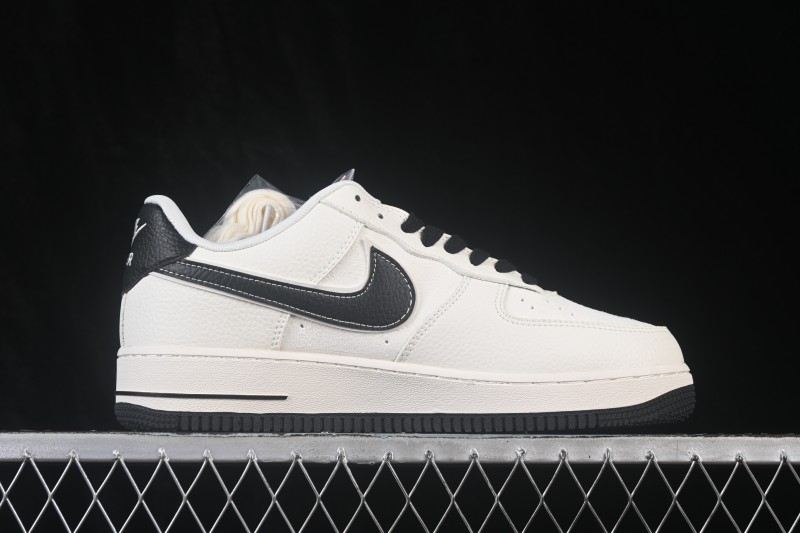 Nike Air Force 1 '07 Low Basketball Shoes with Full-Length Air Cushion - DN9688-101