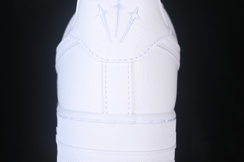Nike Air Force 1 '07 Low Basketball Shoes with Full-Length Air Cushion - CZ8065-100