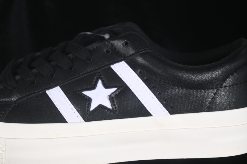 Converse One Star Pro Retro Suede Skateboarding Shoes with Cushioned Insole - A163757C