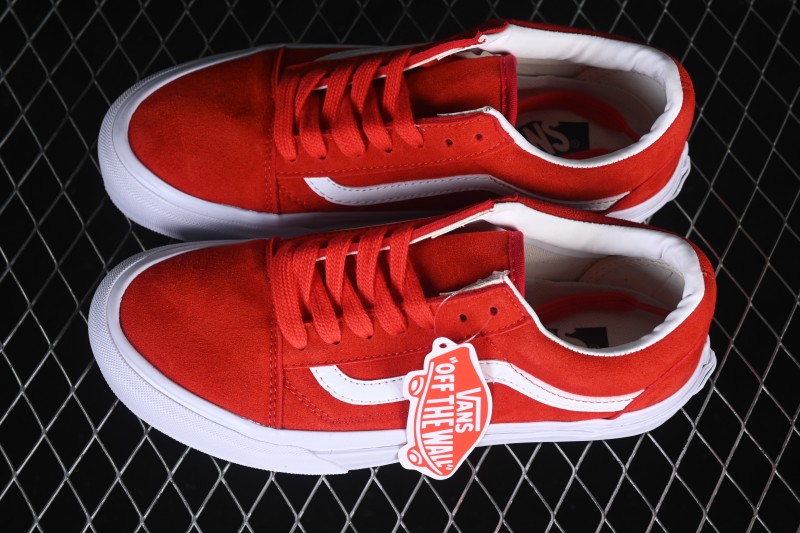 Vans Old Skool Frayed Low-Top Skateboarding Shoes - VN000D9VCJE