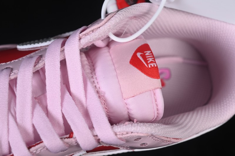Nike SB Dunk Low Valentine's Day Limited Edition Low-Top Skateboarding Shoes - IQ0218-663
