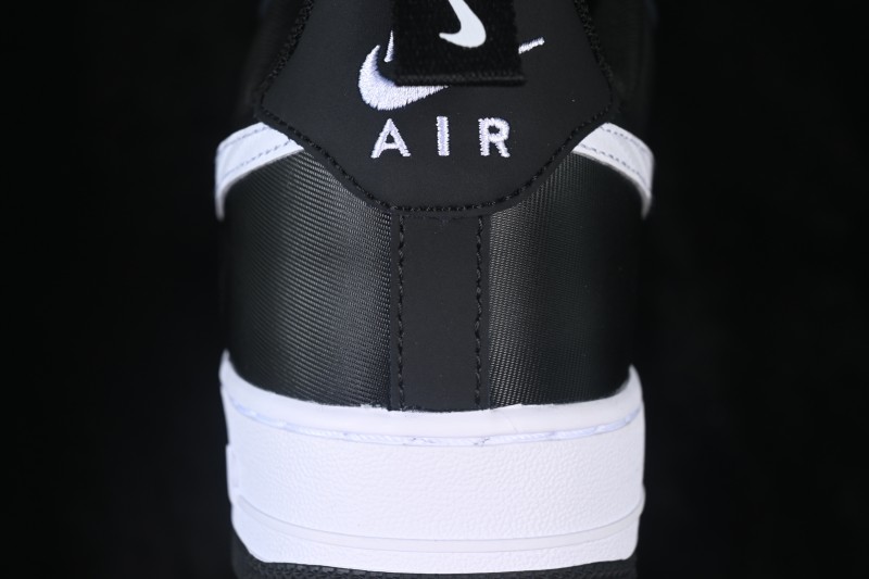 Nike Air Force 1 '07 Low Casual Skateboarding Shoes with Full-Length Air Cushion - IR5599-001