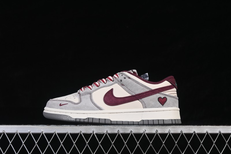 Nike SB Dunk Low Valentine's Day Limited Edition Custom Low-Top Skateboarding Shoes - SG6688-009