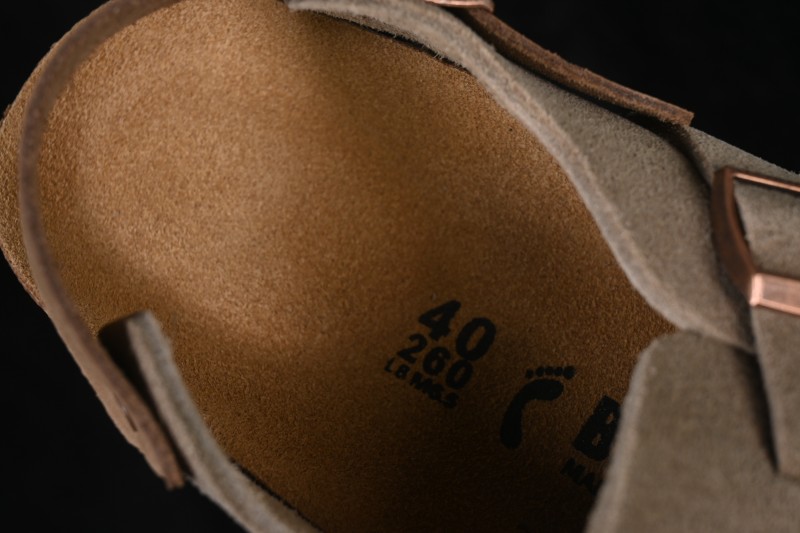 Birkenstock Sandals Collection with Sheepskin Lining and Cork Rubber Sole - 1560773