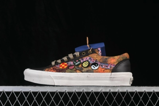 Vans Premium Old Skool 36 Retro Distressed Skate Shoes with Vintage Logo Accents - VN000D9RENB