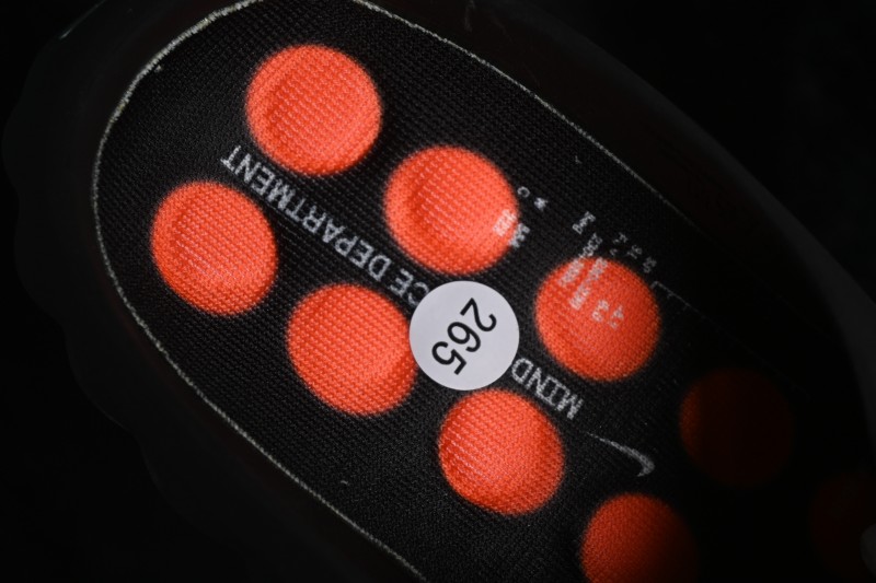 Nike Mind 001 Neuroscience Foot Massage Slippers with 22 Independent Foam Nodes - HQ4307-001