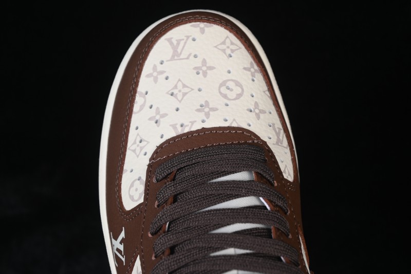 Nike Air Force 1 '07 Low Basketball Shoes with Brown Cheese Print Design - DF0188-127