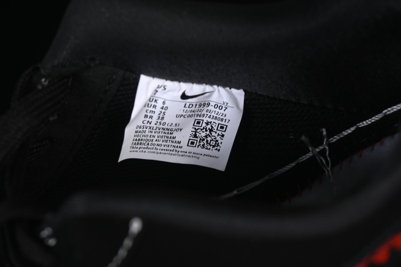 Nike Air Force 1 '07 Low x Comme des Garcons Play Black Heart Sneakers - LD1999-007