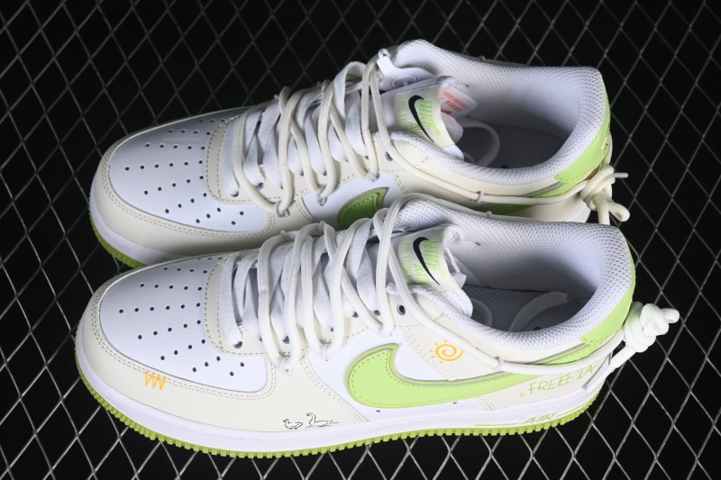 Nike Air Force 1 '07 Low Casual Skateboarding Shoes with Hand-Drawn Graphic Details - YY2024-315