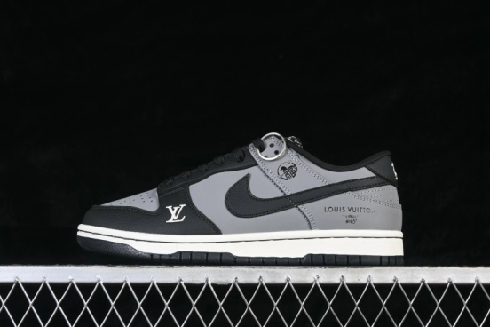 Nike SB Dunk Low Year of the Horse Limited Edition Skateboarding Shoes - NH0601-481