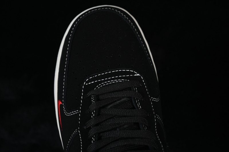Nike Air Force 1 '07 Low x Comme des Garcons Play Black Heart Sneakers - LD1999-007