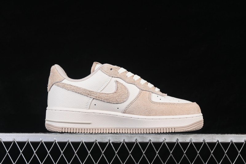 Nike Air Force 1 '07 Low Casual Skateboarding Shoes with Cream and Light Grey Colorway - HQ3905-001