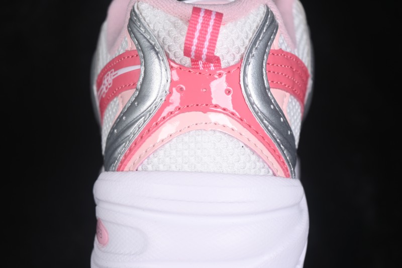 New Balance NB530 Retro Casual Running Shoes with Lightweight Cushioning - U53022Q