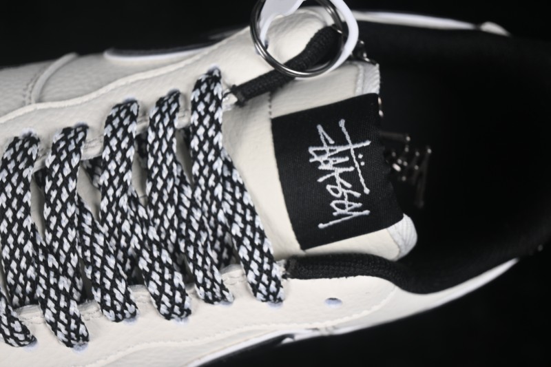 Nike Air Force 1 '07 Low Sneakers with Full-Length Air Cushion - GS2288-007