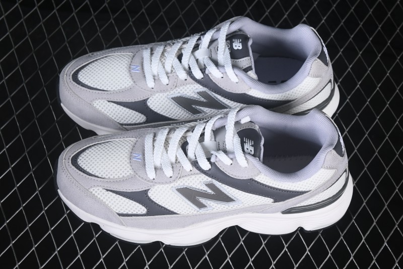 New Balance 603 Retro Casual Running Shoes with Breathable Mesh Upper - M6032OD