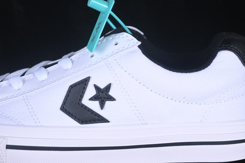 Converse Sport Casual Canvas Low-Top Lace-Up Sneakers - A17559C