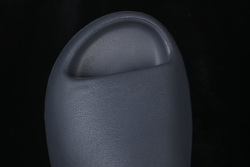 Adidas Yeezy Slide Resin - ID2350