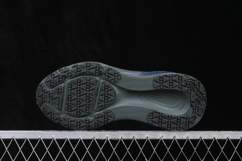 Nike Air Zoom Vomero 18 Running Shoes with Zoom Air Cushion - HQE98-008