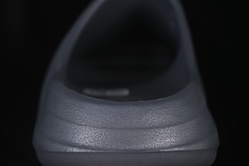 Adidas Yeezy Slide Resin - ID2350