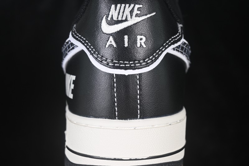 Nike Air Force 1 '07 Low Casual Sneakers - GS2288-011