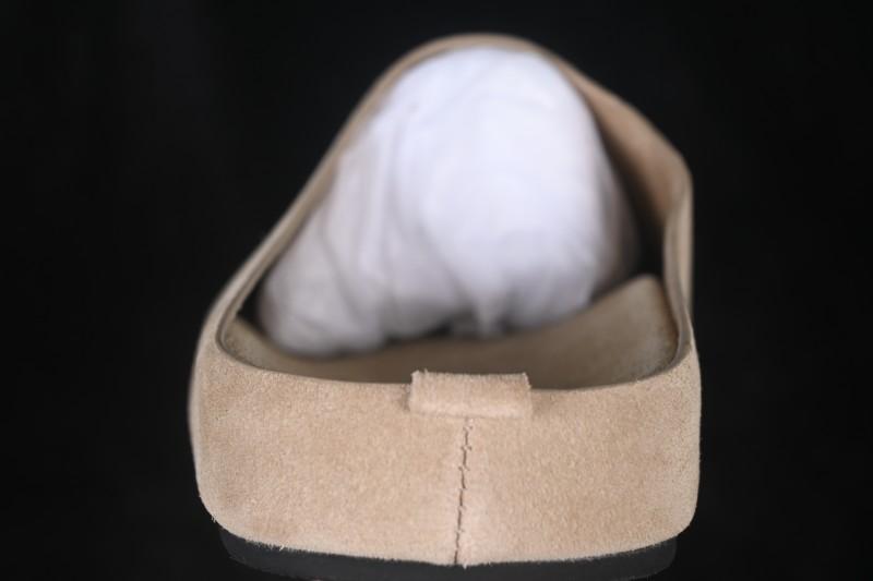 The Row Hudson Round-Toe Closed-Toe Casual Mule Slippers - SAND
