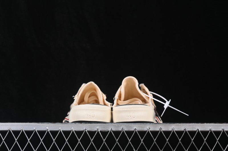 Balenciaga Paris Low Top Lace-Up Fashion Slippers with Distressed Finish - W3PS19016