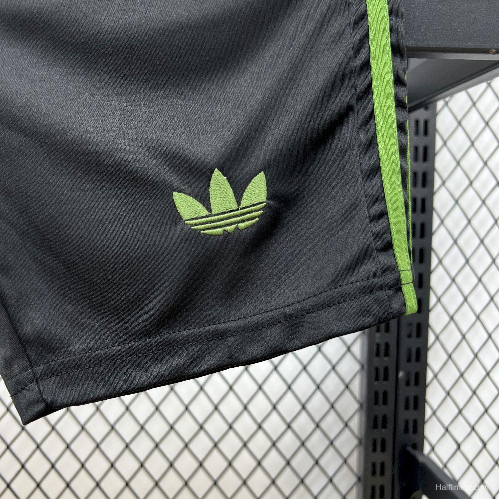 2025/26 Kids Bayern Munich Oktoberfest Kit