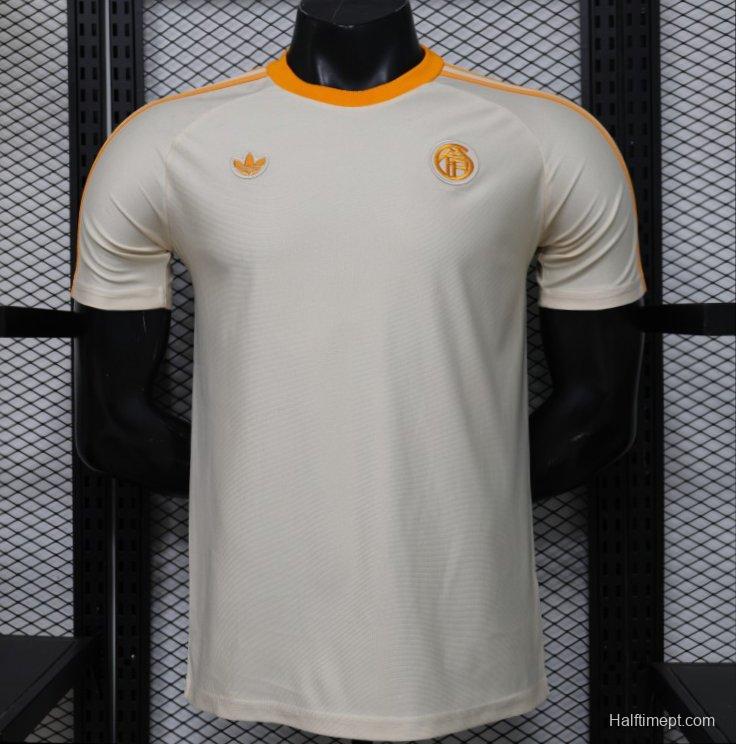 Player Version 26/27 Bayern Munich Cream White 1990 Vintage Remake Short Sleeve Jersey