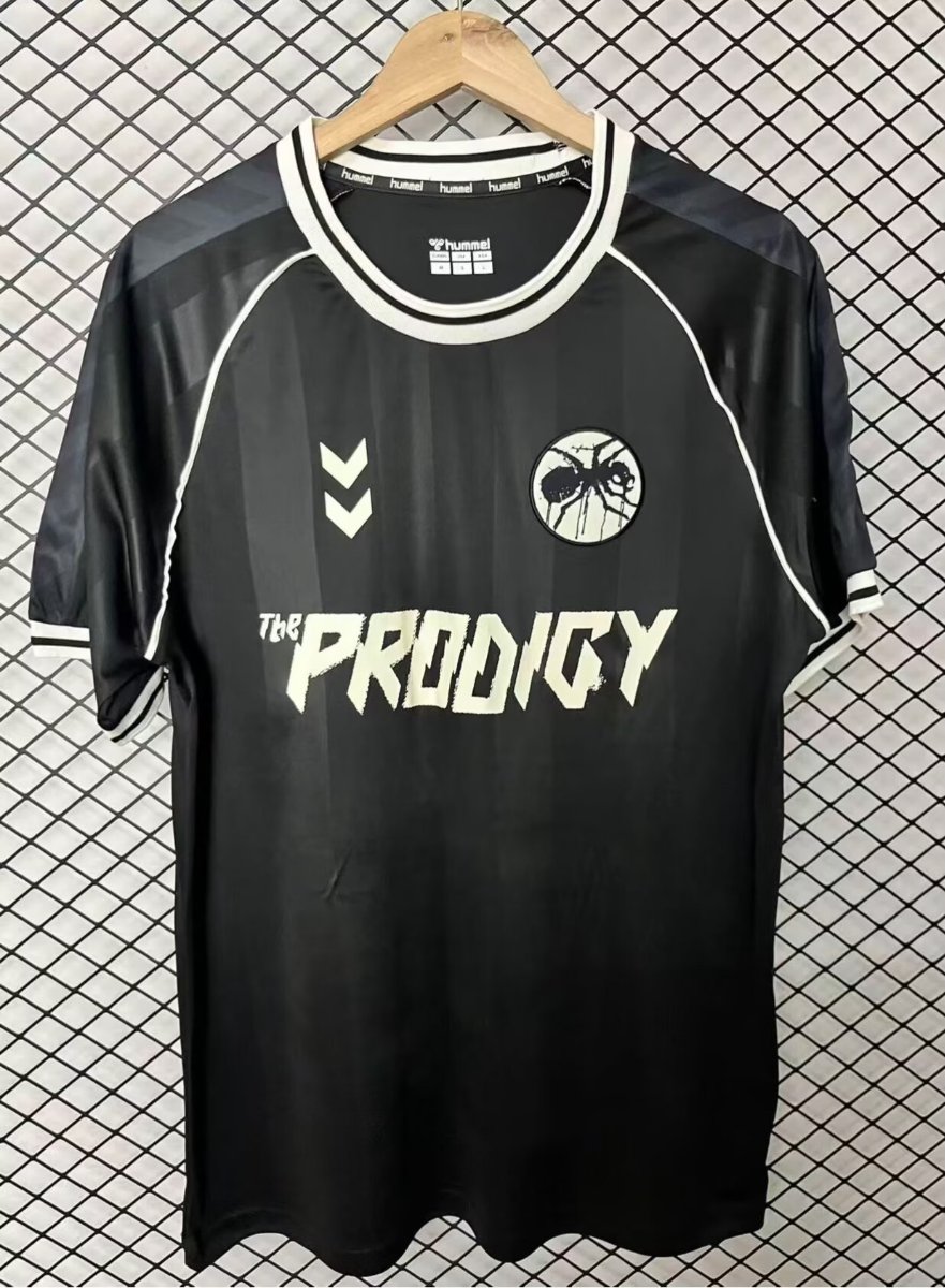 26/27 The Prodigy x Hummel Limited Edition Football Black/White Jersey